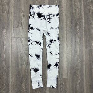 On‎ Chic Black & White Tie Dye Stretch Leggings Women’s Size S/M